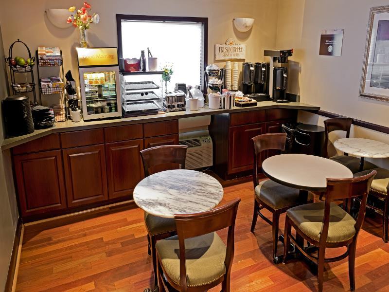 Bethesda Court Hotel Restaurant photo